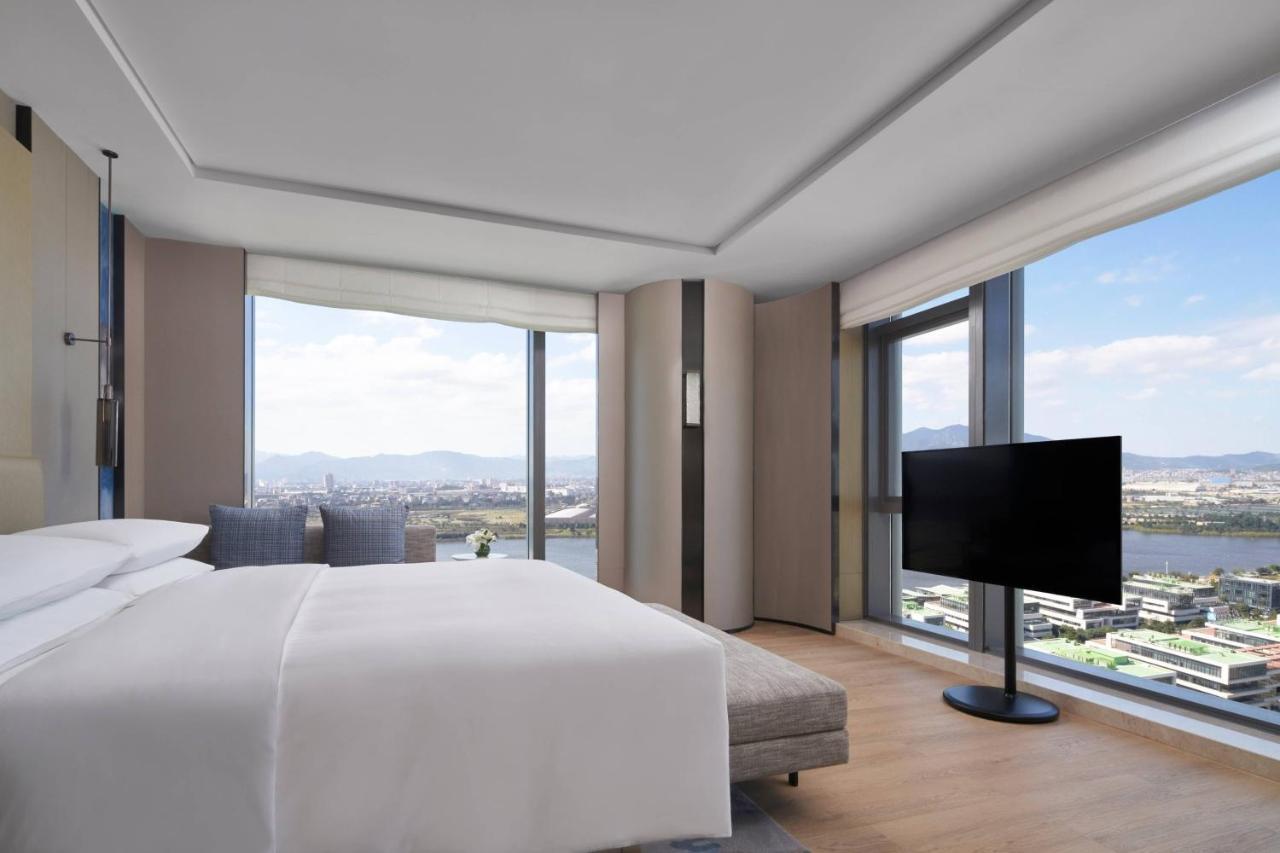 Fuzhou Marriott Hotel Riverside Exterior photo